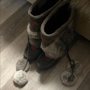 Stylish  Winter Boots/ moccasins waterproof